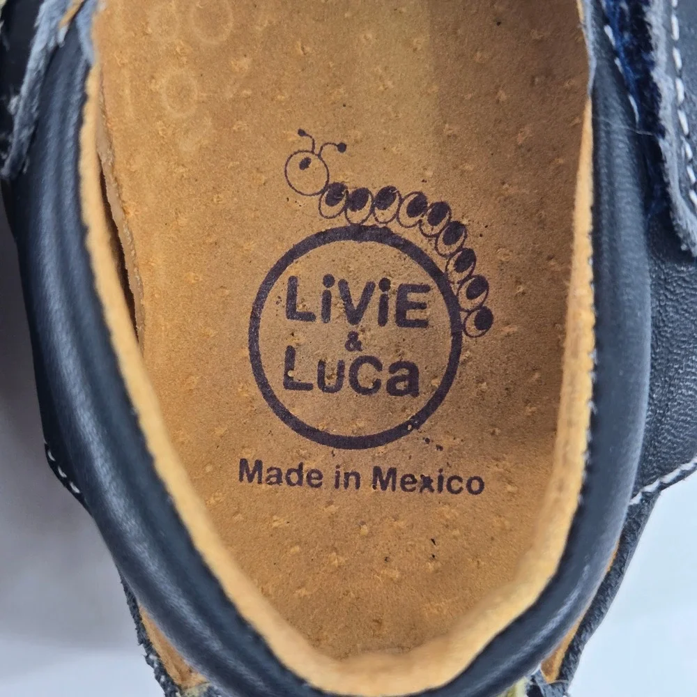 Livie & Luca Black Leather Closed Toe Fisherman Sandals Toddler Size 8 Retired